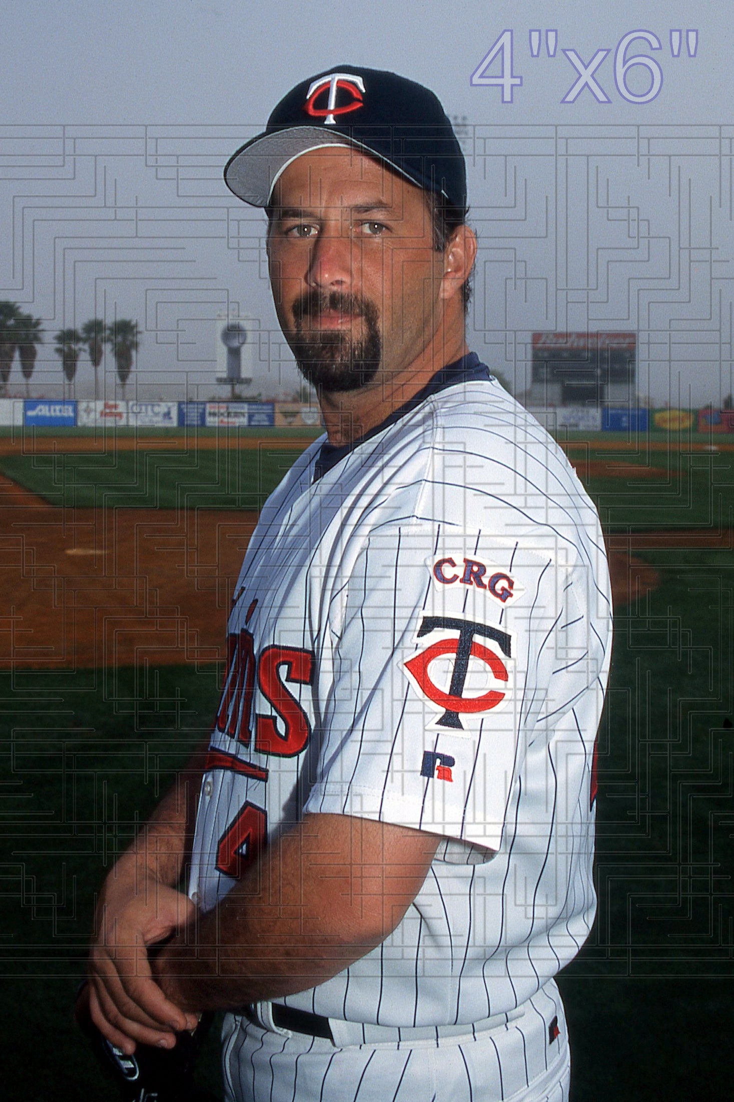 Bob Wells - 2001 Minnesota Twins - choose a size & style