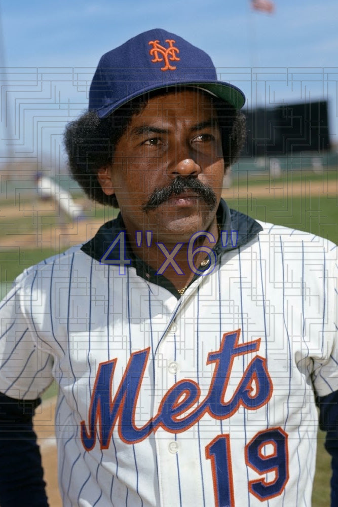 Luis Alvarado - 1977 New York Mets - choose a size & style