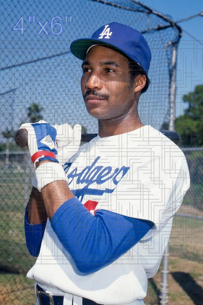 Mark Bradley - 1982 Los Angeles Dodgers - choose a size & style